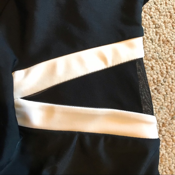 Catalina Black White One Piece Swimsuit, EUC, 8/10 - Picture 12 of 15